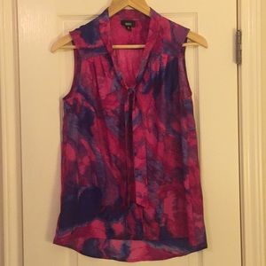Mossimo sleeveless dress shirt